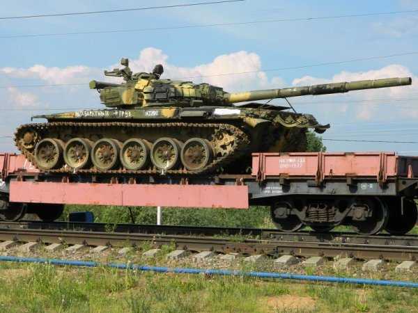 Украинским СМИ снова мерещатся российские танки на своей границе