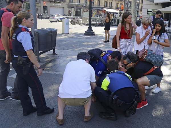 В результате теракта в Барселоне пострадала россиянка