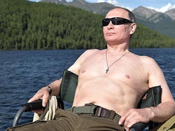 "Президент не фотомодель": липецкий депутат пожаловался Чайке на опасную рыбалку Путина
