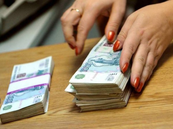 Курс доллара на сегодня, 8 августа 2017: рубль снова стал зависеть от нефти - эксперты