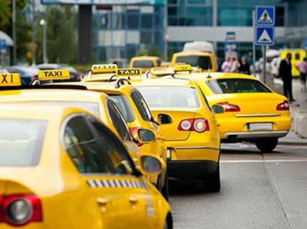 Такси Москвы попало в ТОП-3 самых дешевых в мире
