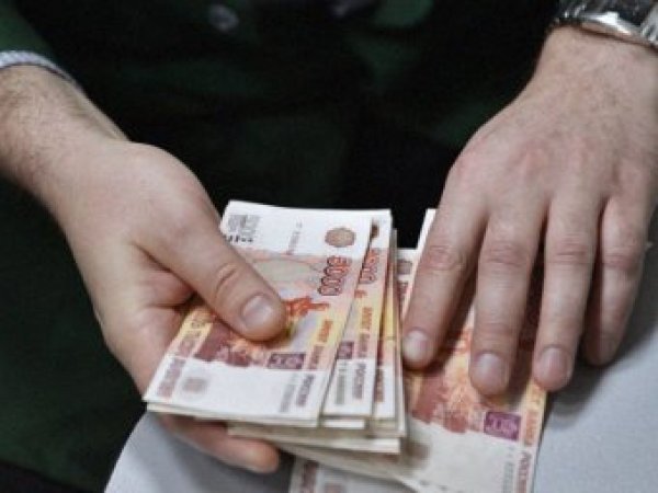 Курс доллара на сегодня, 16 августа 2017: россияне ожидают дальнейшего ослабления рубля - эксперты