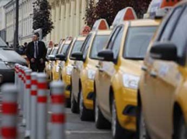 К ЧМ-2018 в Москве могут ввести фиксированные тарифы на услуги такси