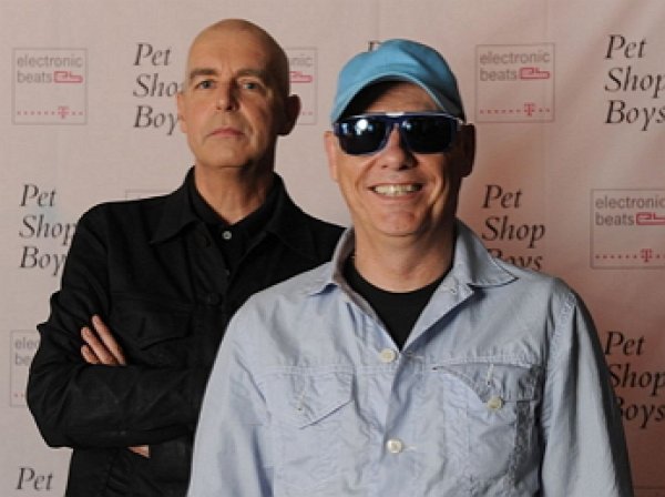 Вооруженные трансвеститы в Рио-де-Жанейро ограбили вокалистов группы Pet Shop Boys