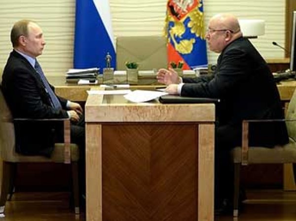 Путин наградил нижегородского губернатора орденом и отправил в отставку