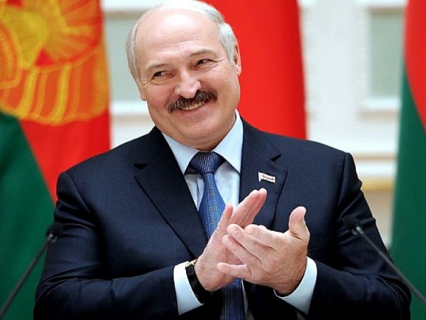 Лукашенко назвал "хламом" белорусских хоккеистов