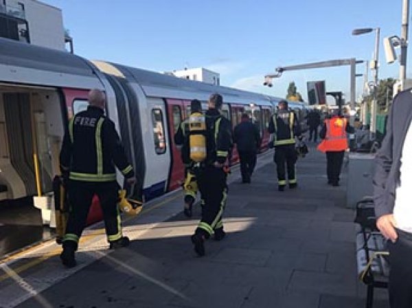 В метро Лондона прогремел мощный взрыв: есть пострадавшие (ФОТО)