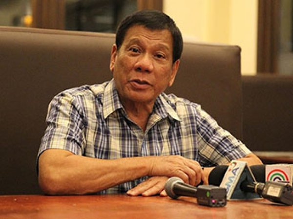 Президент Филиппин публично пообещал убить сына из-за наркотиков