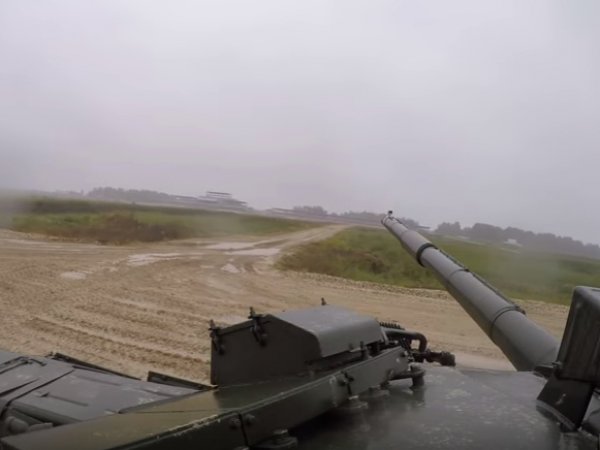 Минобороны выложило на YouTube уникальное ВИДЕО работы экипажа танка Т-90