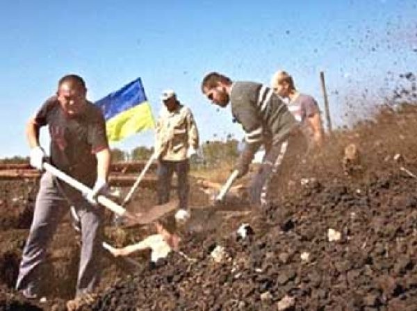 "Черное море они уже однажды выкопали": в Сети высмеяли идею Порошенко сделать Крым островом