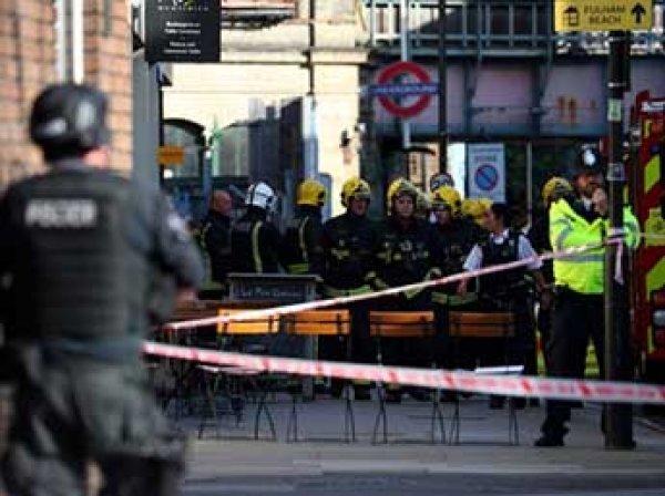 В Сеть попало ВИДЕО, как террорист несет бомбу в лондонское метро