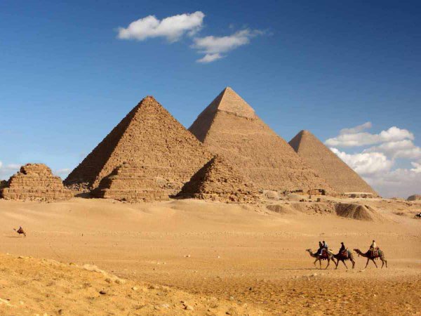 Археологи выяснили технологию строительства египетских пирамид