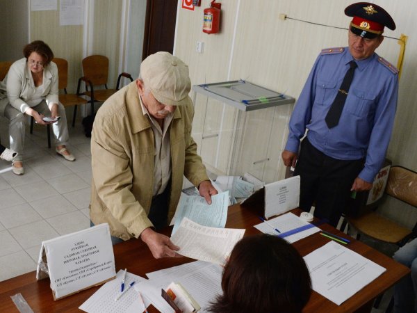 Выборы 10 сентября 2017 года в Москве начались со скандала