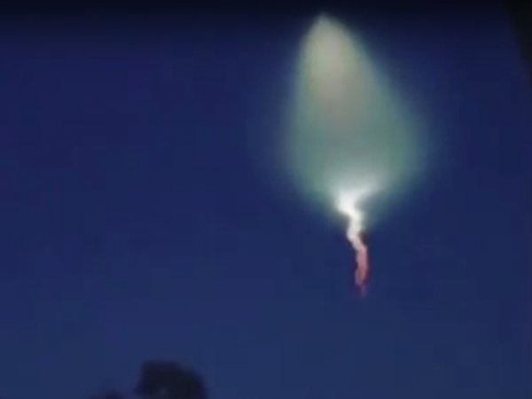 Испытание ракеты "Тополь-М" переполошило россиян (ФОТО, ВИДЕО)