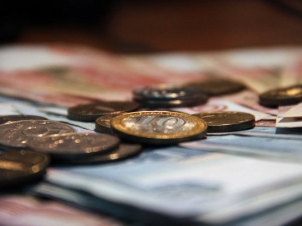 Курс доллара на сегодня, 25 октября 2017: Минфин повесит на рубль "кризисный замок" — эксперты