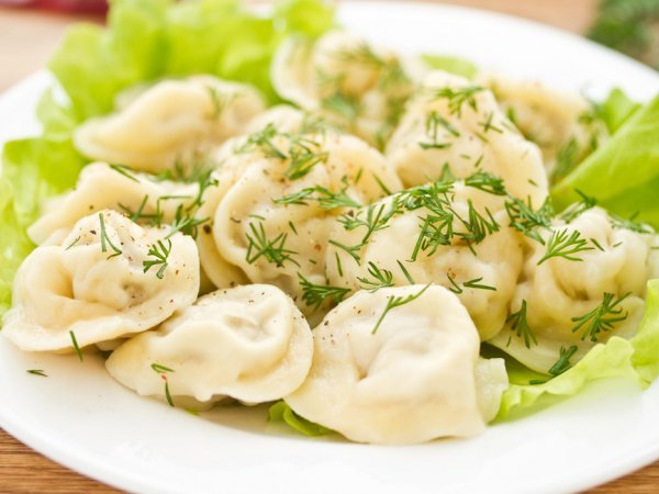 В магазине Германии нашли сделанные в Латвии "Пельмени путинские"