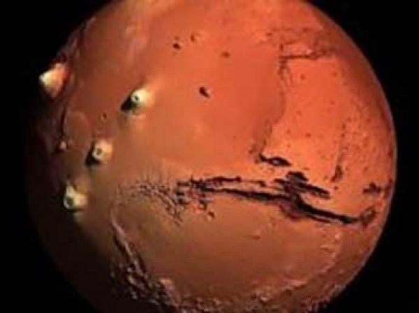Ученые обнаружили у Марса невидимый "магнитный хвост", который мог погубить все живое