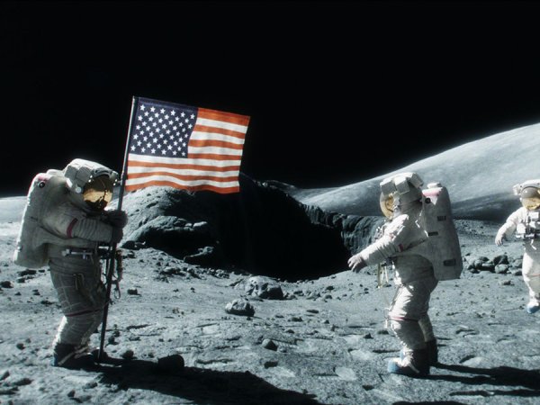 Найдены новые доказательства фальсификации высадки американцев на Луну 