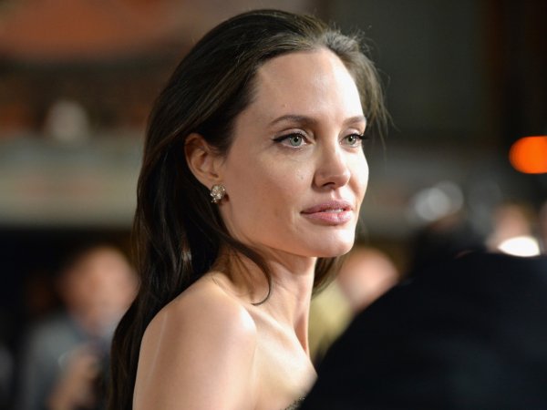 Анджелина Джоли рассказала о сексуальном насилии