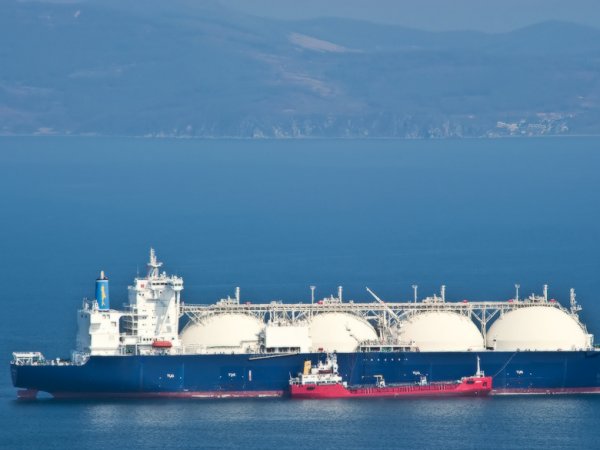 СМИ: США перепродают Европе купленный в России газ
