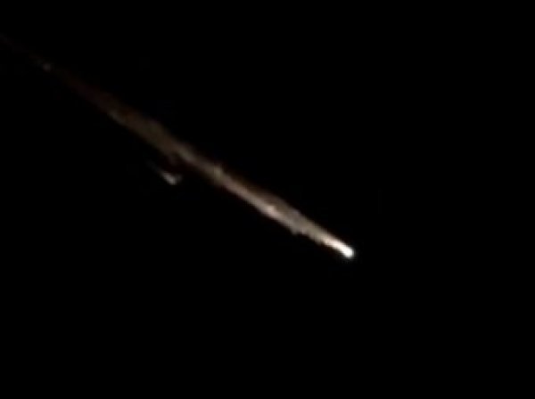 В Сеть попало видео пылающего спутника "Метеор-М"