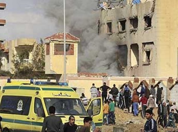 Число жертв теракта в мечети в Египте превысило 200 человек