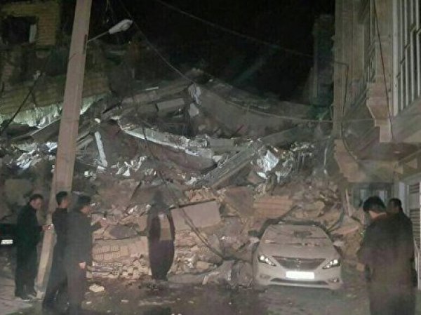 Жертвами землетрясения в Иране стали 200 человек