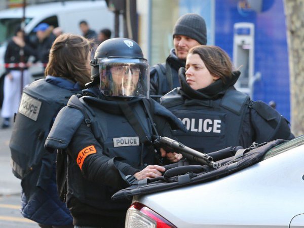 Во Франции полиция задержала 35 членов "русской мафии"