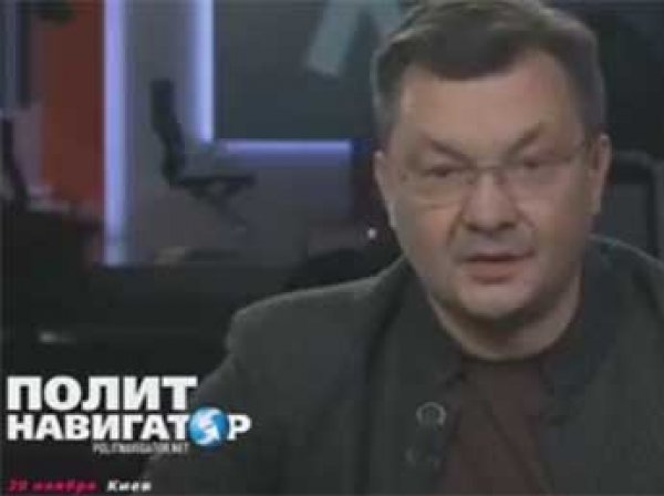 Угрозы Порошенко довели украинского ведущего до слез в прямом эфире