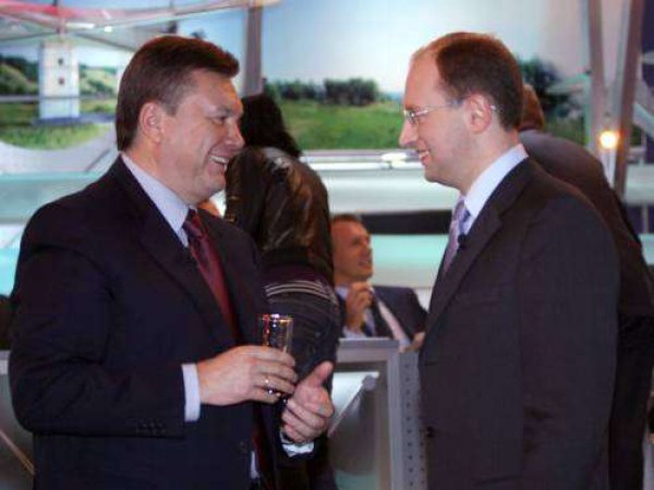 Яценюк: Янукович мог вернуть президентство в 2014 году