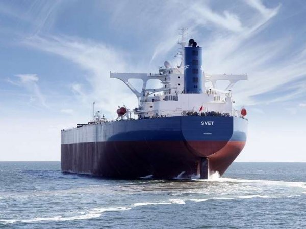 Российские танкеры уличили в поставках нефти в КНДР
