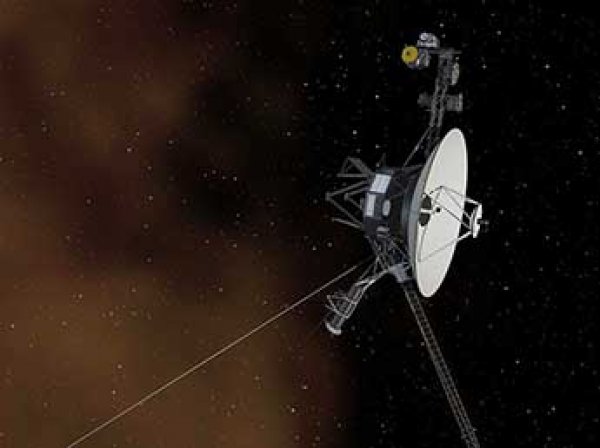 Ученые НАСА впервые за 37 лет запустили двигатели Voyager-1