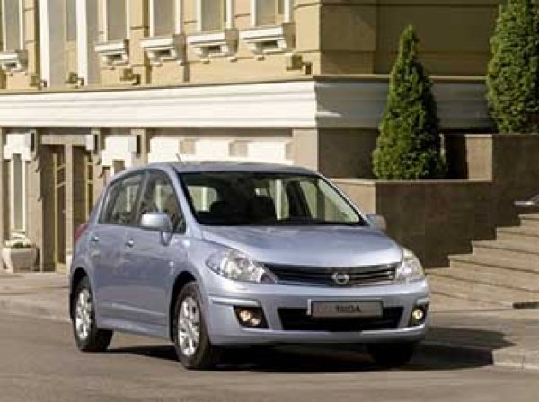 Nissan отзывает в России 128 тысяч автомобилей Note и Tiida