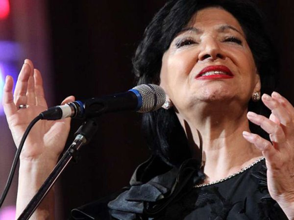 Знаменитая певица выживает на мизерную пенсию