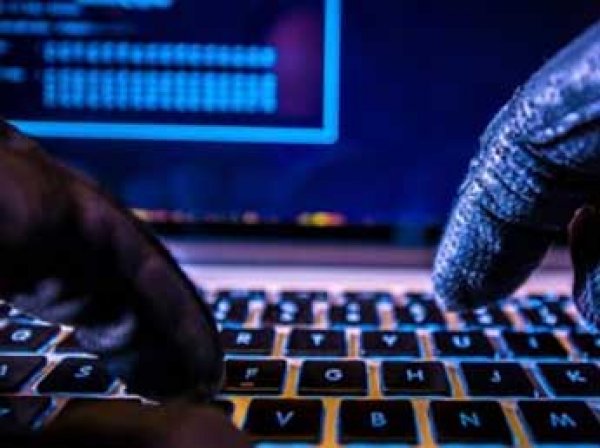 "Невидимые" хакеры взломали три банка России и 14 банков США