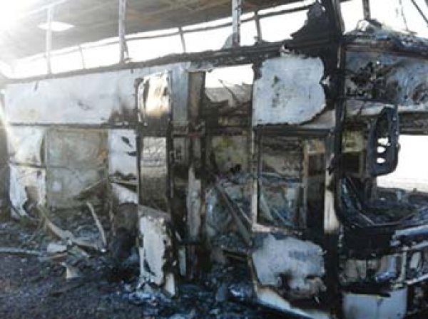 Названа причина пожара в казахстанском автобусе с 52 погибшими: пассажиры грелись паяльной лампой