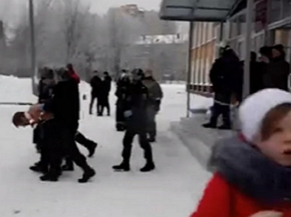 Телевизионщики выделили 3 минуты на трагедию в пермской школе