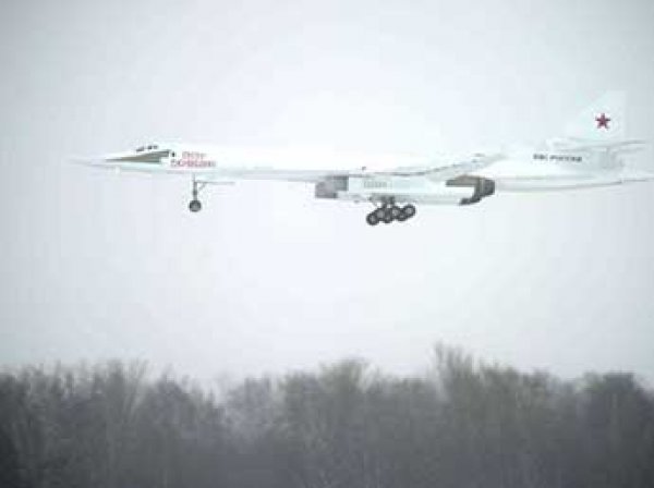 Путину показали первый полет бомбардировщика "Петр Дейнекин"