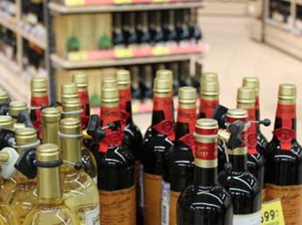 На бутылках с алкоголем в России могут появиться устрашающие картинки