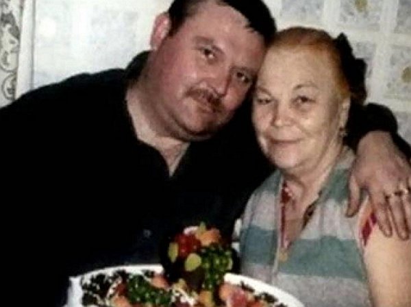 СМИ: умерла мама Михаила Круга