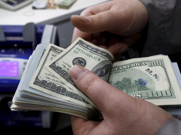 Курс доллара на сегодня, 27 февраля 2018: доллар может резко вырасти в марте — эксперты