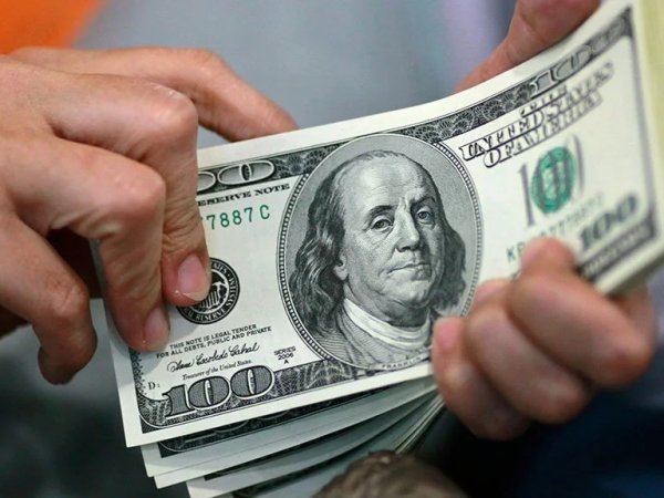 Курс доллара на сегодня, 21 февраля 2018: доллар испугался международного рейтинга России — эксперты