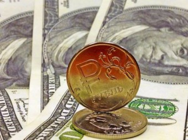Курс доллара на сегодня, 6 февраля 2018: рубль может обрушиться уже в марте — эксперты
