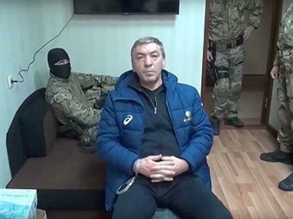 Опубликовано видео задержания членов правительства Дагестана
