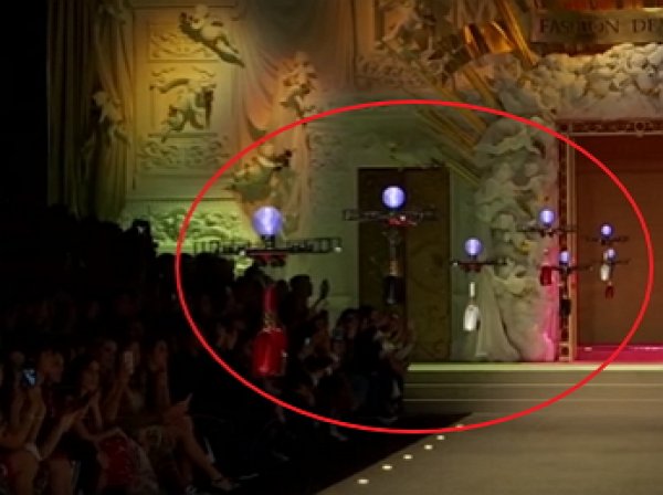 YouTube опубликовало видео с дронами вместо моделей на показе Dolce&Gabbana