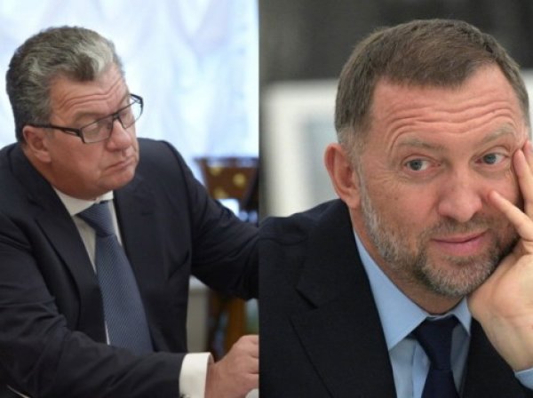 Навальный обвинил зама Медведева в получении взятки, изучив книгу девушки из эскорт-агентства