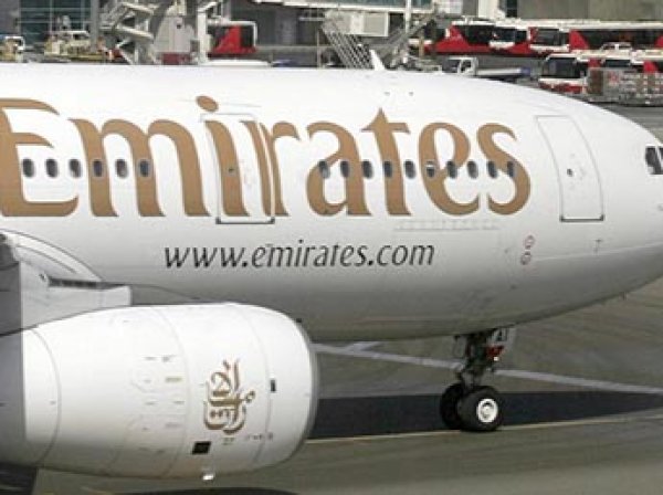 Лайнер Emirates экстренно сел в Москве из-за смерти гражданина Норвегии на борту