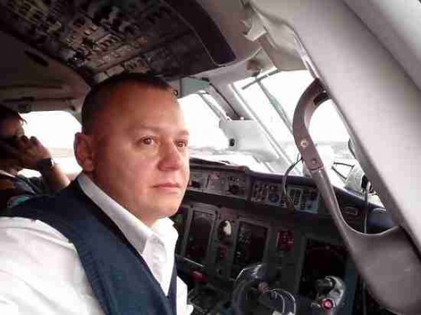 "Не заметить этих сигналов невозможно": отец пилота Ан-148 раскритиковал официальную версию крушения