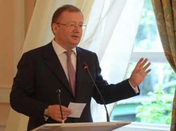 Посол: Россия ответит Британии "мощнейшим давлением" по делу Скрипаля