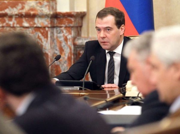 СМИ рассказали, кто может сменить Медведева на посту премьер-министра РФ
